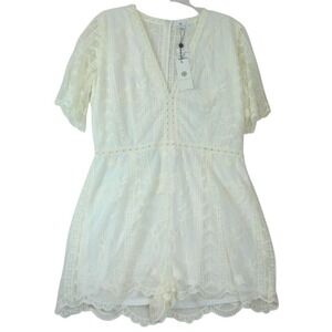 Socialite Woman's Ivory Crochet Lace Shorts Jumper Lined Zip Resort‎ Wear Sz XXL